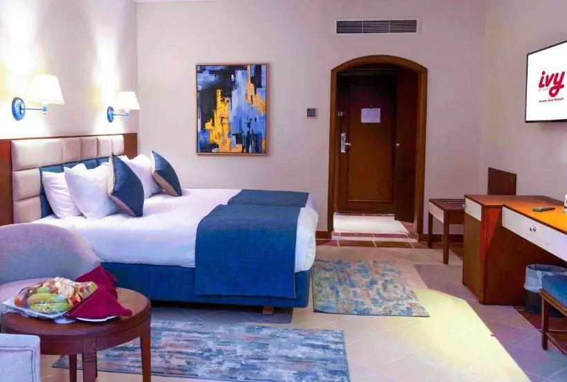 اتاق لوکس یک تخته, Ivy Cyrene Island Aqua Park Resort