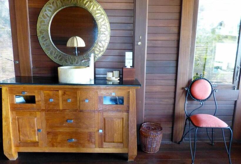 סוויטה, Gajah Mina Beach Resort