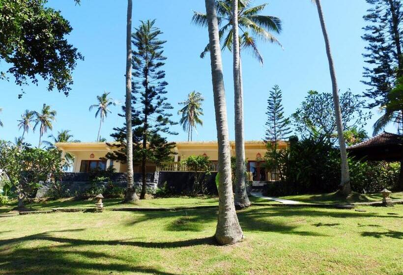 수영장이 있는 3베드룸 빌라, Gajah Mina Beach Resort