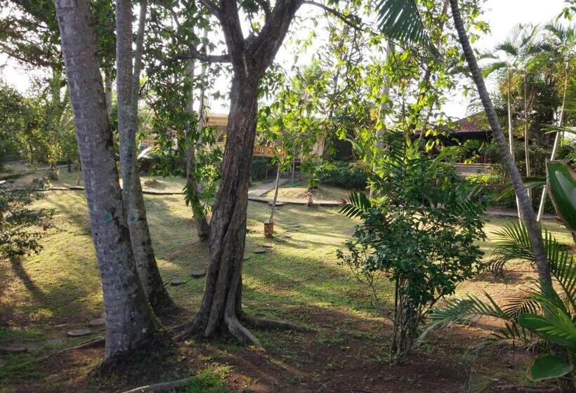 וילת 2 חדרי שינה נוף לגינה, Gajah Mina Beach Resort