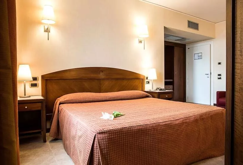 اتاق عادی, Grand Hotel Paestum