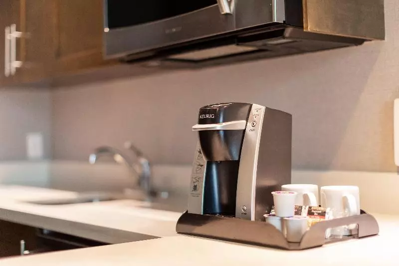 سوئیت با تخت بزرگ, Holiday Inn Express & Suites Riverport Richmond, An Ihg