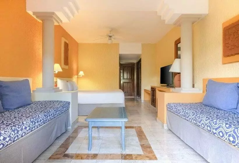 ジュニアスイート, Iberostar Waves Tucán