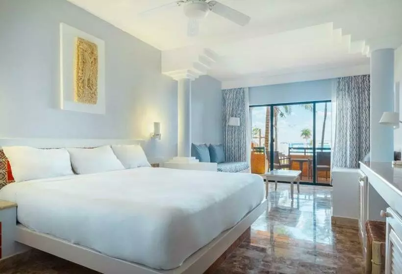 オーシャンビュージュニアスイート, Iberostar Waves Tucán