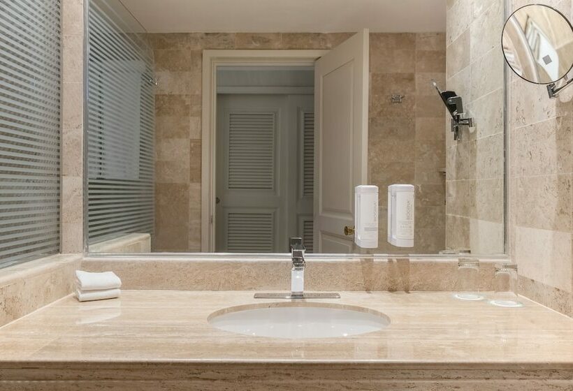 Junior Suite met Uitzicht op Zee, Iberostar Waves Tucán