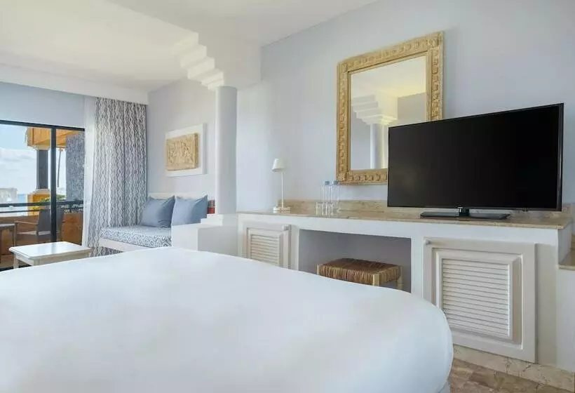オーシャンビュージュニアスイート, Iberostar Waves Tucán