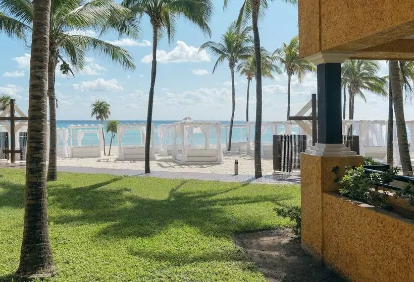 オーシャンビュージュニアスイート, Iberostar Waves Tucán