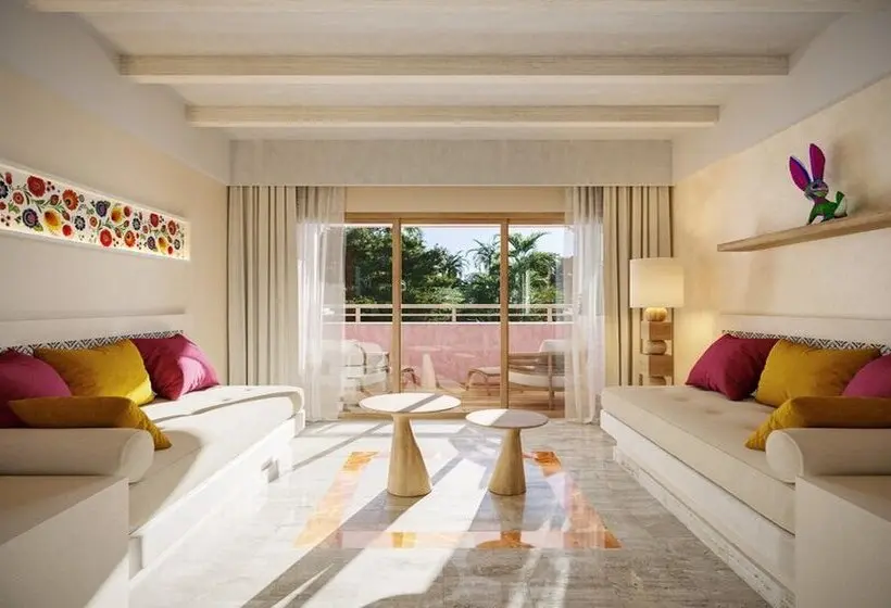 Juniorsviitti Merinäkymä, Iberostar Waves Tucán