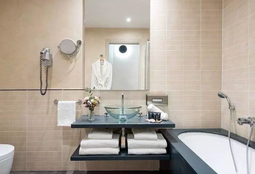 デラックスルーム, Leonardo Boutique Hotel Rome Termini