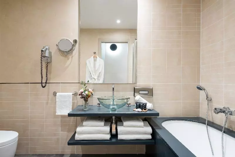 デラックスルーム, Leonardo Boutique Hotel Rome Termini