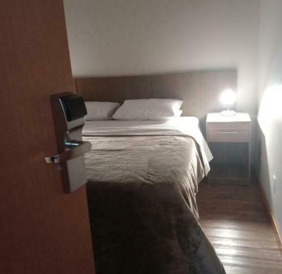 חדר סופריור עם מיטת קינג, Monte Carlo