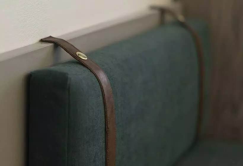 سوییت جونیور, Pullman Santiago El Bosque