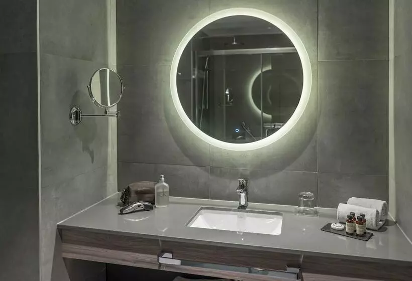 سوییت جونیور, Pullman Santiago El Bosque