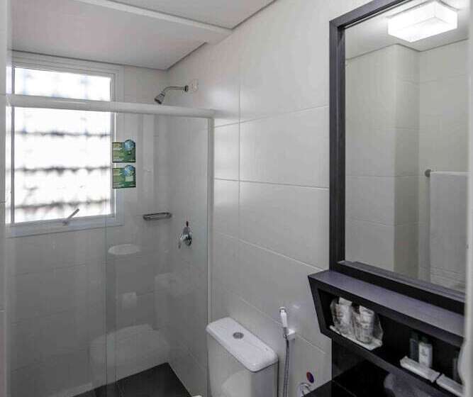 标准间, San Silvestre