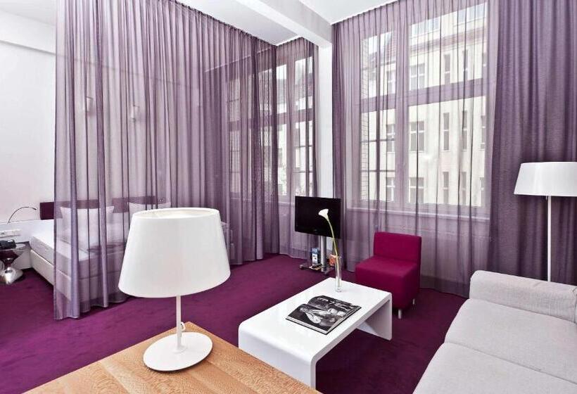 Junior Suite, Wyndham Garden Berlin Mitte