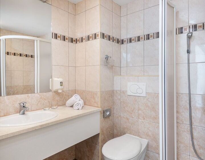 اتاق استاندارد, Hunguest Hotel Sun Resort