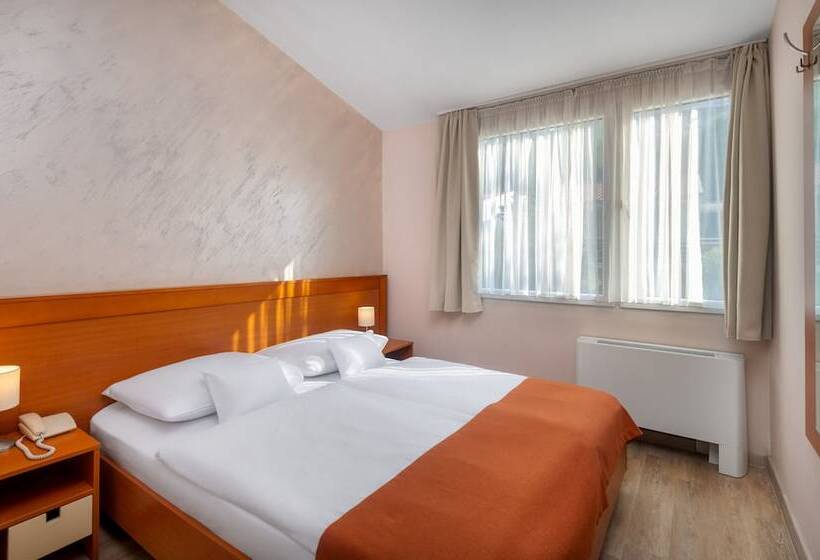 스탠다드 룸, Hunguest Hotel Sun Resort