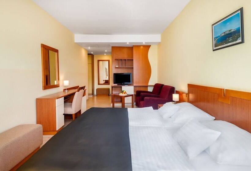 اتاق استاندارد, Hunguest Hotel Sun Resort