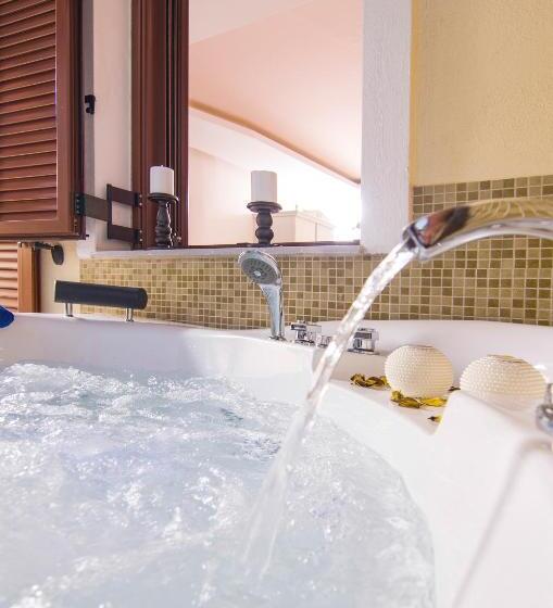 Люкс с гидромассажем, Smaragdi