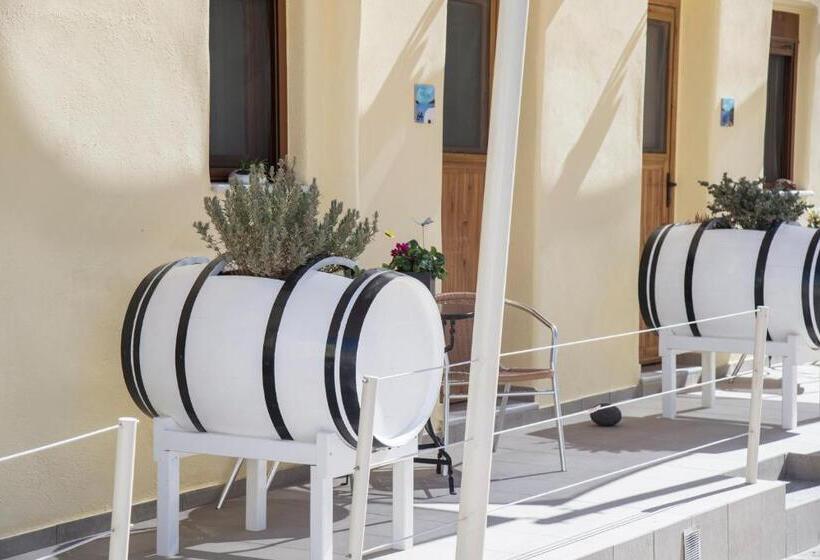 Номер Стандарт, Smaragdi