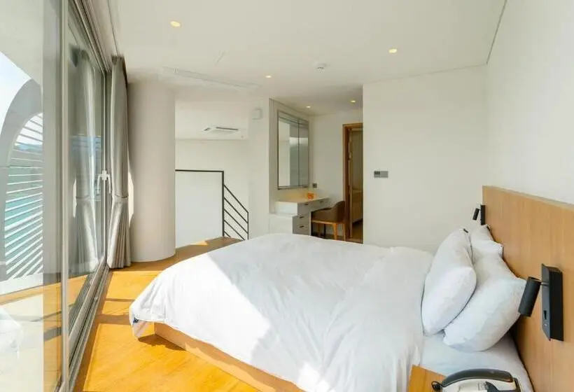 سوییت لوکس, Gapyeong Hotel Suiteian