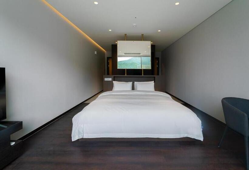 디럭스 룸, Gapyeong Hotel Suiteian
