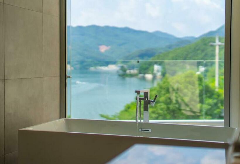 سوئیت 2 خوابه, Gapyeong Hotel Suiteian