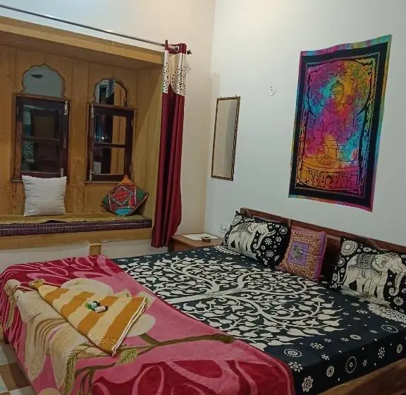 スタンダードルーム, Pushkar Golden Haveli
