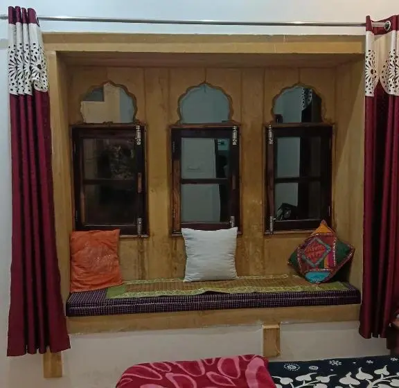 スタンダードルーム, Pushkar Golden Haveli