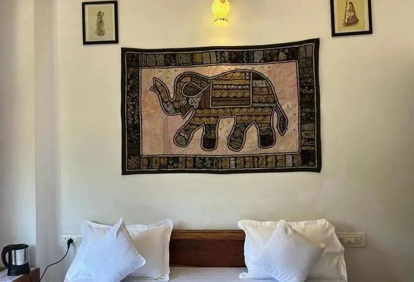 マウンテンビュースタンダードルーム, Pushkar Golden Haveli