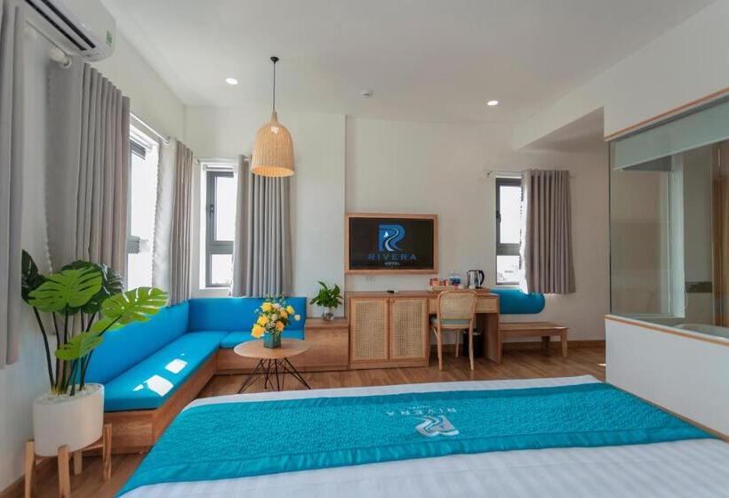 اتاق لوکس, Rivera Tuy Hòa