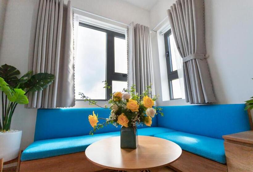 اتاق لوکس, Rivera Tuy Hòa