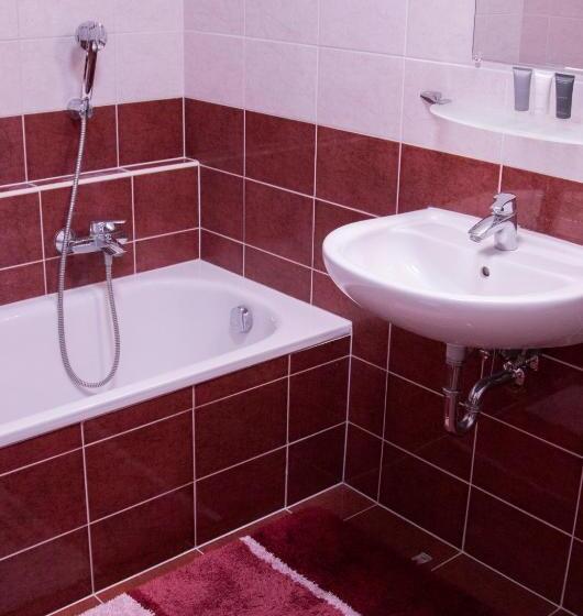 Huoneisto 1 Makuuhuone, Keleti Apart