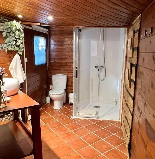 بانگلوی استاندارد, Agroturismo Anziola