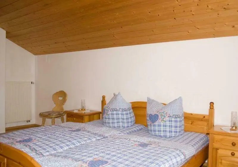 バルコニー付き１ベッドルームアパートメント, Esingerhof