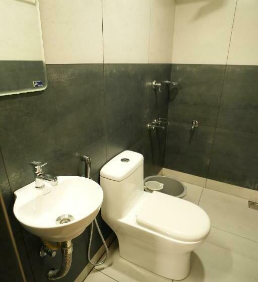 شقة غرفة واحدة, K V Suites