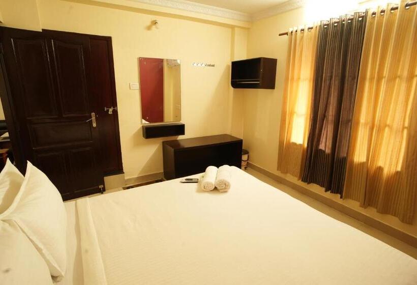 이코노미 룸, K V Suites