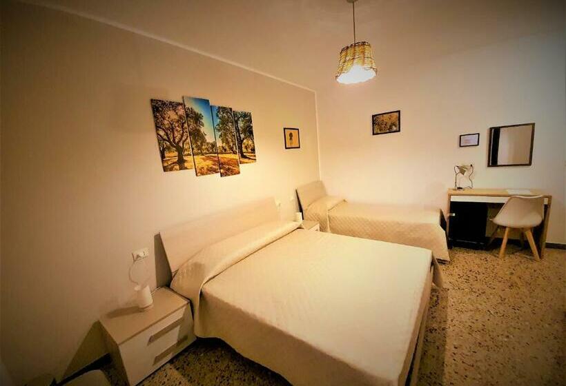 Pokój Standard Trzyosobowy, Paisà B&b