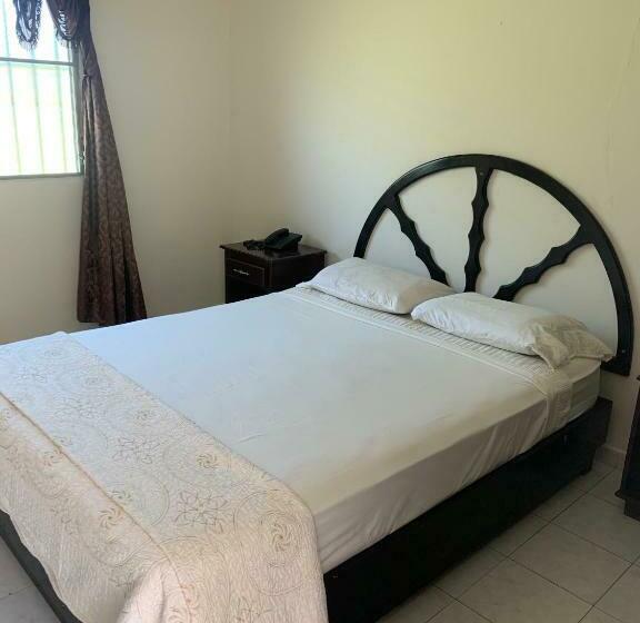 エコノミールーム, Carisabel