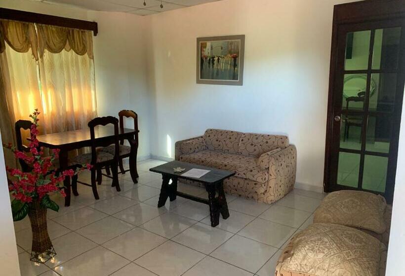 デラックススイート, Carisabel