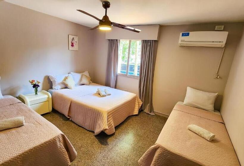 غرفة قياسية رباعية, Juan B Justo