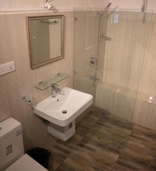 Номер Superior, Manor House Kandy