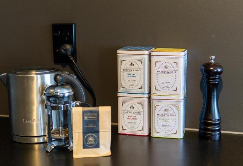 ジュニアスイート, Montreal