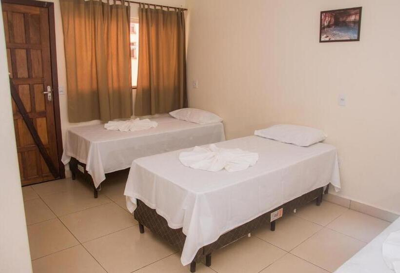 Standaard Driepersoonskamer, Novo Lar