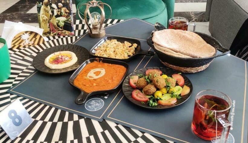 Büyük Çift Kişilik Yataklı Standart Oda, Olive Tree