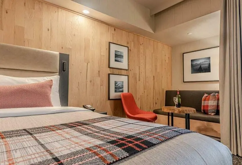 キングサイドベッドのスタンダードワンルーム, Peaks Hotel And Suites