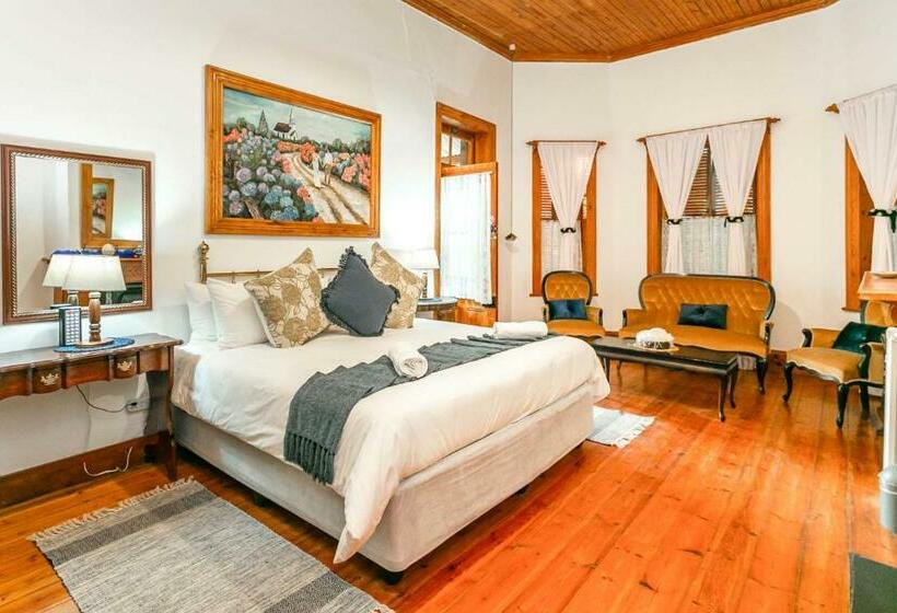 اتاق استاندارد, Ravenscliff Manor