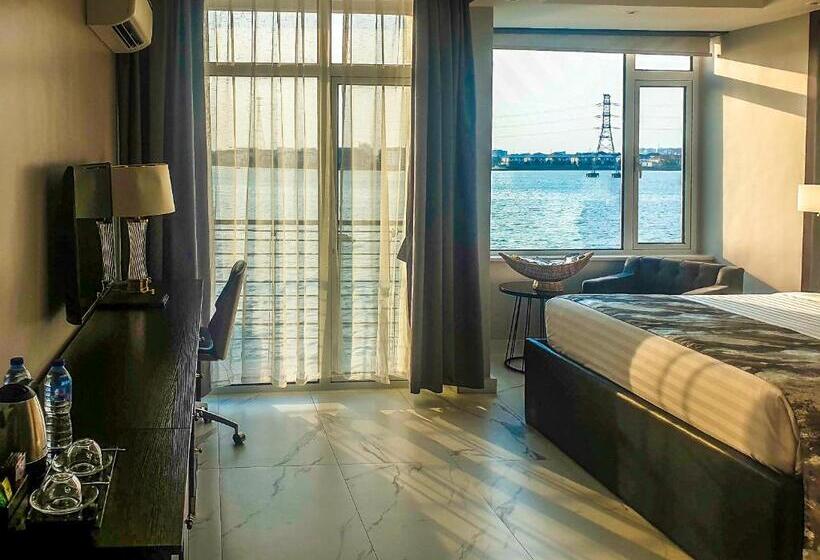 اتاق استاندارد با چشم‌انداز دریا, The Yacht Hotel Sea Front Lekki Phase 1