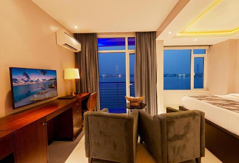 اتاق استاندارد با تخت بزرگ, The Yacht Hotel Sea Front Lekki Phase 1