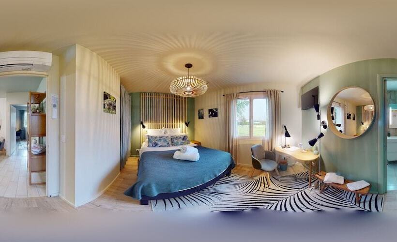 غرفة قياسية مطلّة علي الحديقة, La Planette